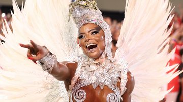 Adriana Bombom no desfile da Grande Rio - Fotos: Daniel Pinheiro/AgNews