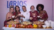 Suzy Lopes, Theresa Fonseca, José de Abreu e Mariana Sena se deliciam com paella by Larios do chef José Ferreira - FOTOS: SELMY YASSUDA