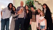 Bruce Willis conta com o apoio de sua esposa Emma, a ex-esposa Demi Moore e as filhas - Reprodução: Instagram