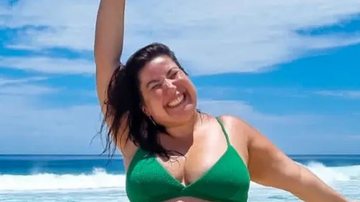 Mariana Xavier posa de biquíni na praia - Reprodução/Instagram