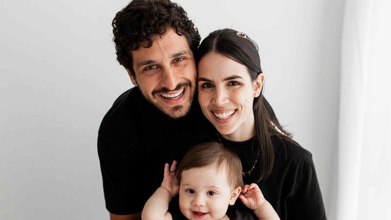 Pérola Faria celebra mesversário do filho - Reprodução/Instagram/L.A. Foto Estúdio