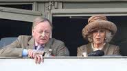 Andrew Parker Bowles e a rainha consorte Camilla - Foto: Getty Images