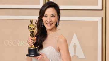 Vencedora do Oscar, Michelle Yeoh usa relógio avaliado em R$ 5,4 milhões - Rodin Eckenroth/ Getty Images