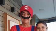 Zeca Pagodinho surge fantasiado de Super Mario - Reprodução/Instagram