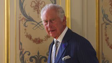 Pela primeira vez, o rosto do Rei Charles III será estampado nas medalhas reais - Foto: Getty Images