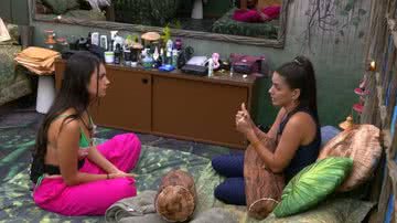 Fernanda e Alane decidiram conversar e esclarecer de vez a relação entre as duas no BBB 24 - Foto: Reprodução / TV Globo