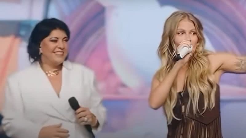Roberta Miranda e Luísa Sonza durante a gravação do DVD Infinito - Foto: Reprodução/CARAS