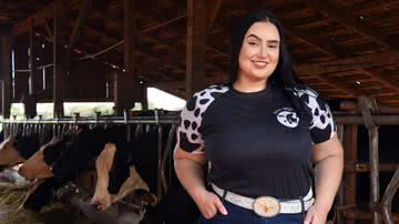 No Paraná, a jovem atua com gado leiteiro - FOTOS: JEDSON STREPPEL