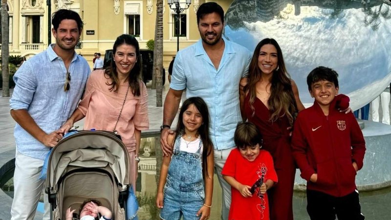 Patricia Abravanel deixa escapar rosto do sobrinho em foto de férias da família - Reprodução/Instagram