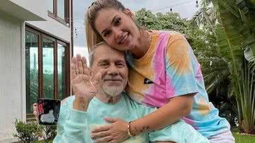 Virginia Fonseca com o pai, Mário Serrão - Foto: Reprodução / Instagram
