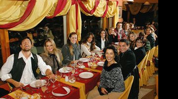 A descontração dos artistas que se encontram para jantar no La Bonita restaurante