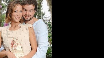 Juntos há sete meses, Júlia e Felipe passam um fim de semana na Ilha de CARAS, em Angra.