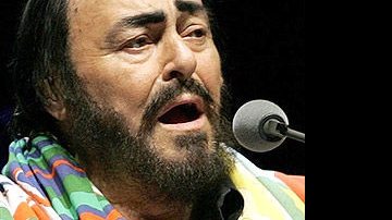 Luciano Pavarotti está internado... - Foto: AFP