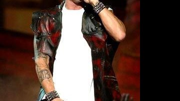 Eminem desiste de se aposentar e volta... - AFP