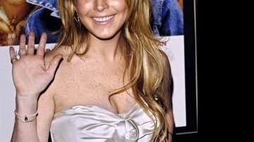 Lindsay Lohan falha no teste de drogas... - AFP