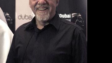 Paulo Coelho fala de cinema em Dubai... - Reuters