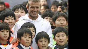 David Beckham na Coréia do Sul... - Reuters