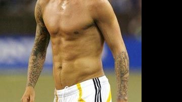David Beckham planeja comprar um clube de... - Reuters