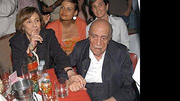 Oscar Niemeyer recém-casado... - Fotos: Ivan Faria e Rodrigo Queiroz