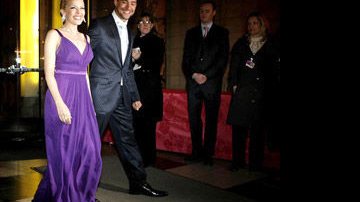 Kylie Minogue expõe roupas luxuosas... - Foto: Reuters