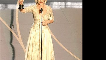 Helen Mirren ganha Oscar... - Fotos: AFP