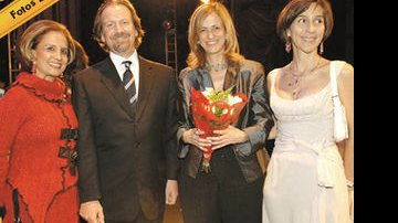 Milú Villela, Giancarlo Civita, Claudia Costin e Viviane Senna, entregaram os prêmios aos dez professores, que arrebataram a todos com histórias de superação