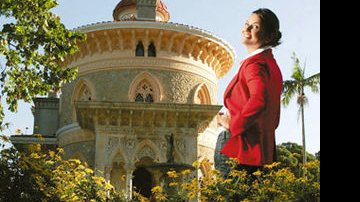 Luiza admira o estilo romântico-oriental do Palácio de Monserrate, em Sintra, Patrimônio Mundial da Humanidade, e o jardim com árvores dos cinco continentes