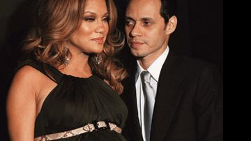 Jennifer Lopez e o marido, Marc Anthony - Reuters/ Daniel Urzedo