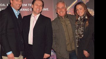 Luiz Carlos Cavalcanti e Roberto Minczuk recebem Otávio Mesquita e Melissa Wilman. - João Passos/Brasil Fotopress