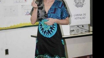 Angélica vota no Rio - Marcos Porto / AgNews
