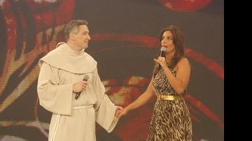 Padre Marcelo Rossi e Ivete Sangalo - TV Globo / Rafael França