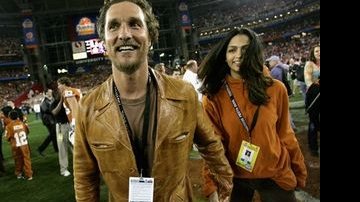 Matthew McConaughey e Camila Alves - AFP