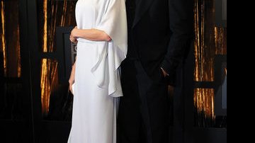 Angelina Jolie, by Max Azria, e Brad Pitt, by Tom Ford. - Reuters e AFP