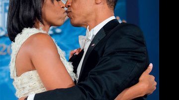 O romantismo do casal Michelle e Obama. - REUTERS E AFP