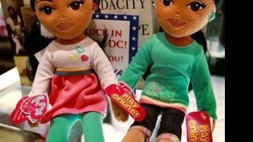 Sasha e Malia, filhas de Obama, inspiram bonecos - AFP