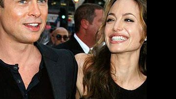 O casal Brad Pitt e Angelina Jolie devem chegar em março, no Brasil - Reprodução/Just Jared