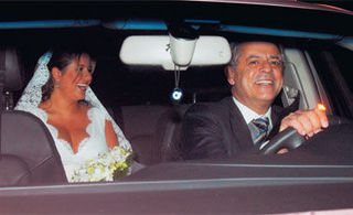 Marcos Paulo e a filha Mariana no dia de seu casamento - Arquivo Caras