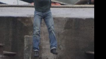 Sylvester Stallone em cena de Os Mercenários em Mangaratiba - Philippe Lima / AgNews