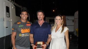 Vitor Belfort, Sylvester Stallone e Joana Prado - Divulgação/ blog