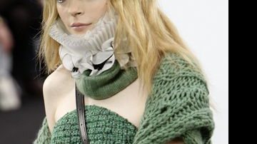 Modelo na Semana de Moda de Paris - Reuters