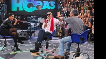 Juliana Paes, Ney Latorraca e Serginho Groismann - TV Globo/Zé Paulo Cardeal