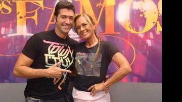 Helô Pinheiro e o professor de dança Rodrigo Delano - TV Globo / Divulgação