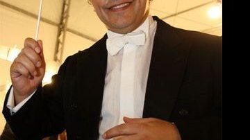 Maestro Sílvio Barbato é um dos passageiros do voo 447 da Air France