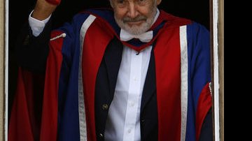 Sean Connery é laureado com título honorário em uma universidade da Escócia - Reuters