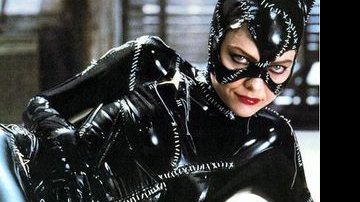 A atriz Michelle Pfeiffer no papel de mulher-gato em Batman Begins, de 1992 - Divulgação