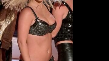 A cantora Britney Spears durante sua criticada apresentação do VMA de 2007 - Reprodução