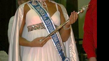 Juliana Alves é coroada a Rainha da Estudantina - Onofre Veras/AgNews