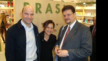 Marcelo Almeida com Rosely Boschini e Marcus Vinícius Barili Alves - Divulgação