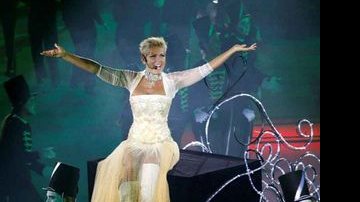 Xuxa em show beneficente no Rio - AgNews