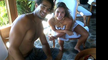 Caco Ricci e Andressa Oliveira na Ilha de CARAS - caras.com.br